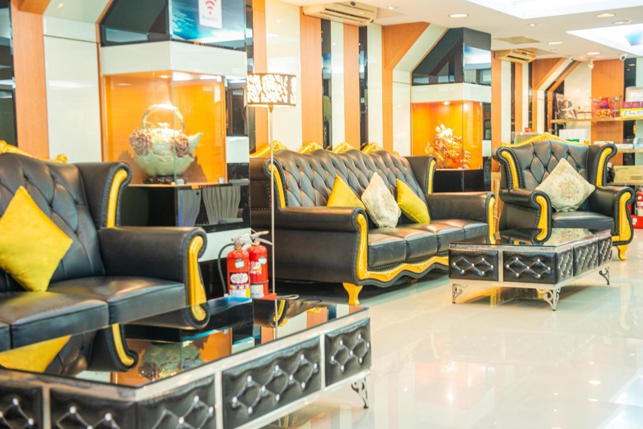 Wenpin Hotel - Pier 2 Καοσιούνγκ Εξωτερικό φωτογραφία