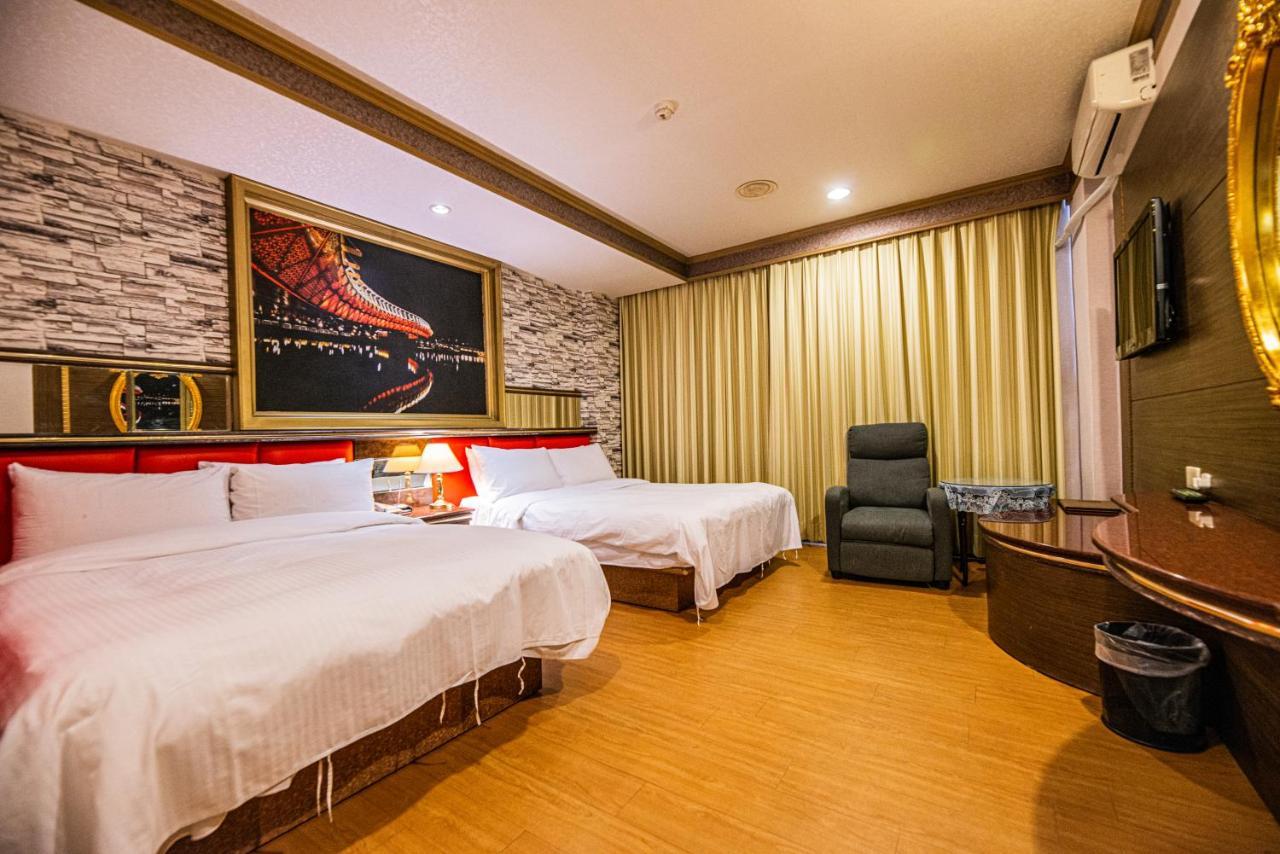 Wenpin Hotel - Pier 2 Καοσιούνγκ Εξωτερικό φωτογραφία